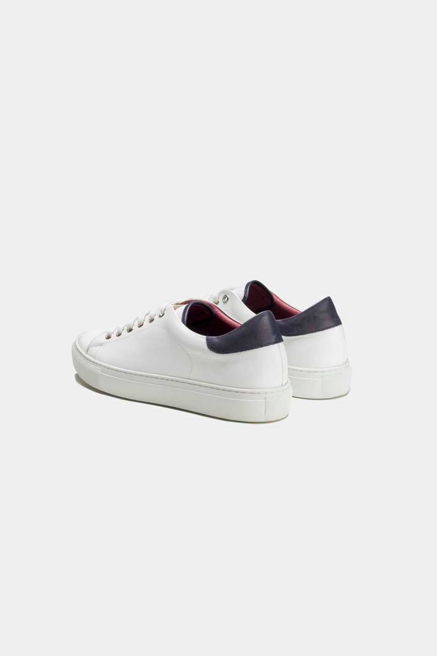 Sneaker Blanco Talonera A Contraste Azul