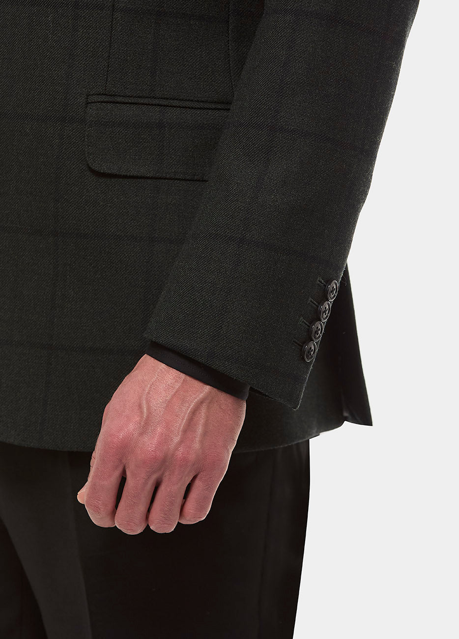 Saco verde musgo con cuadros para hombre listo para usar combina moda masculina formal con un estilo versátil y moderno. Para eventos formales o casuales, este Saco ready to wear se ajusta impecablemente, evocando la ropa de hombre personalizada. Eleva tu look con una prenda clave en moda masculina y formal menswear.