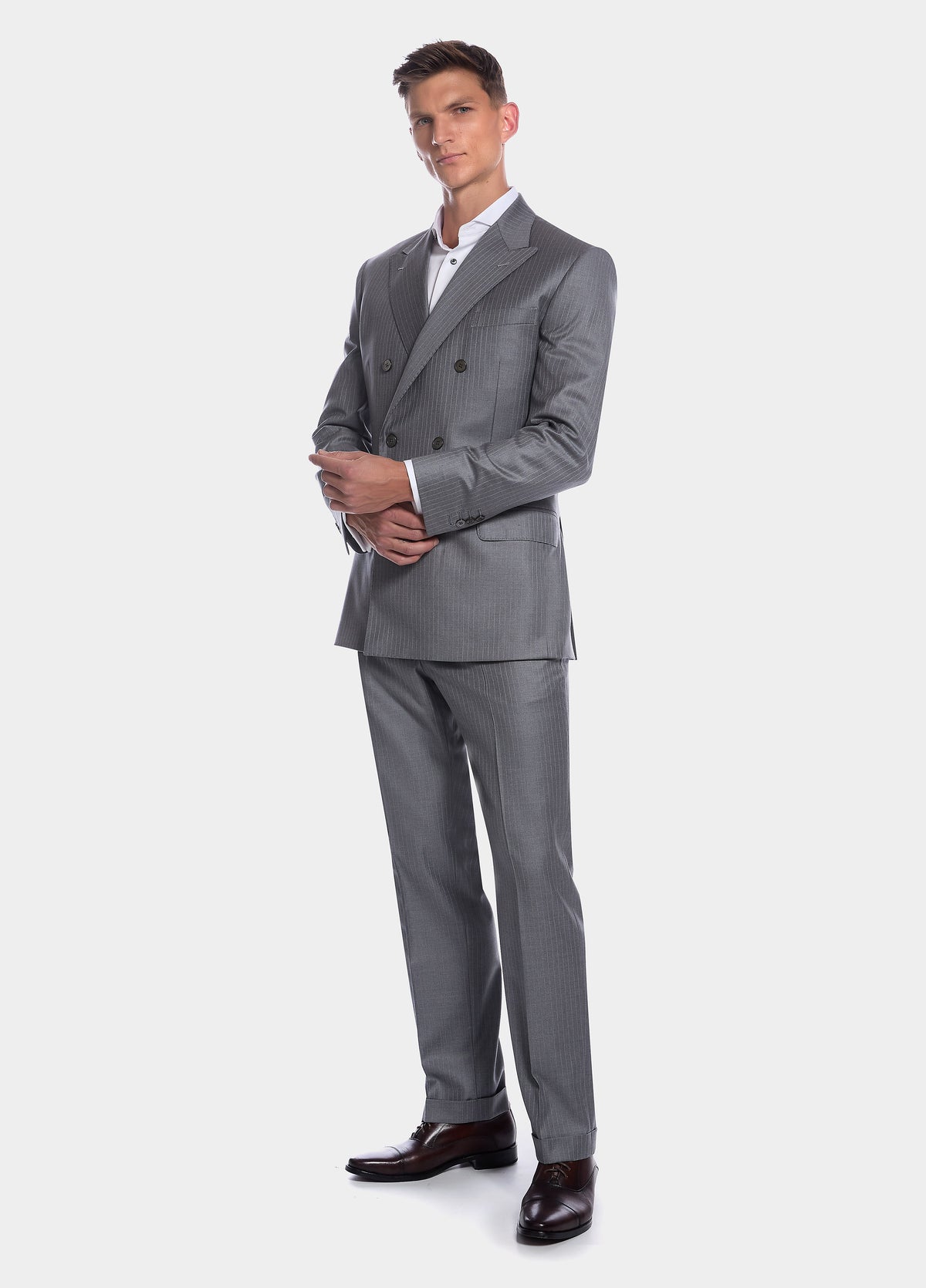 Traje Raya Diplomática Gris Claro Rayas Blancas Lana Super 150´S