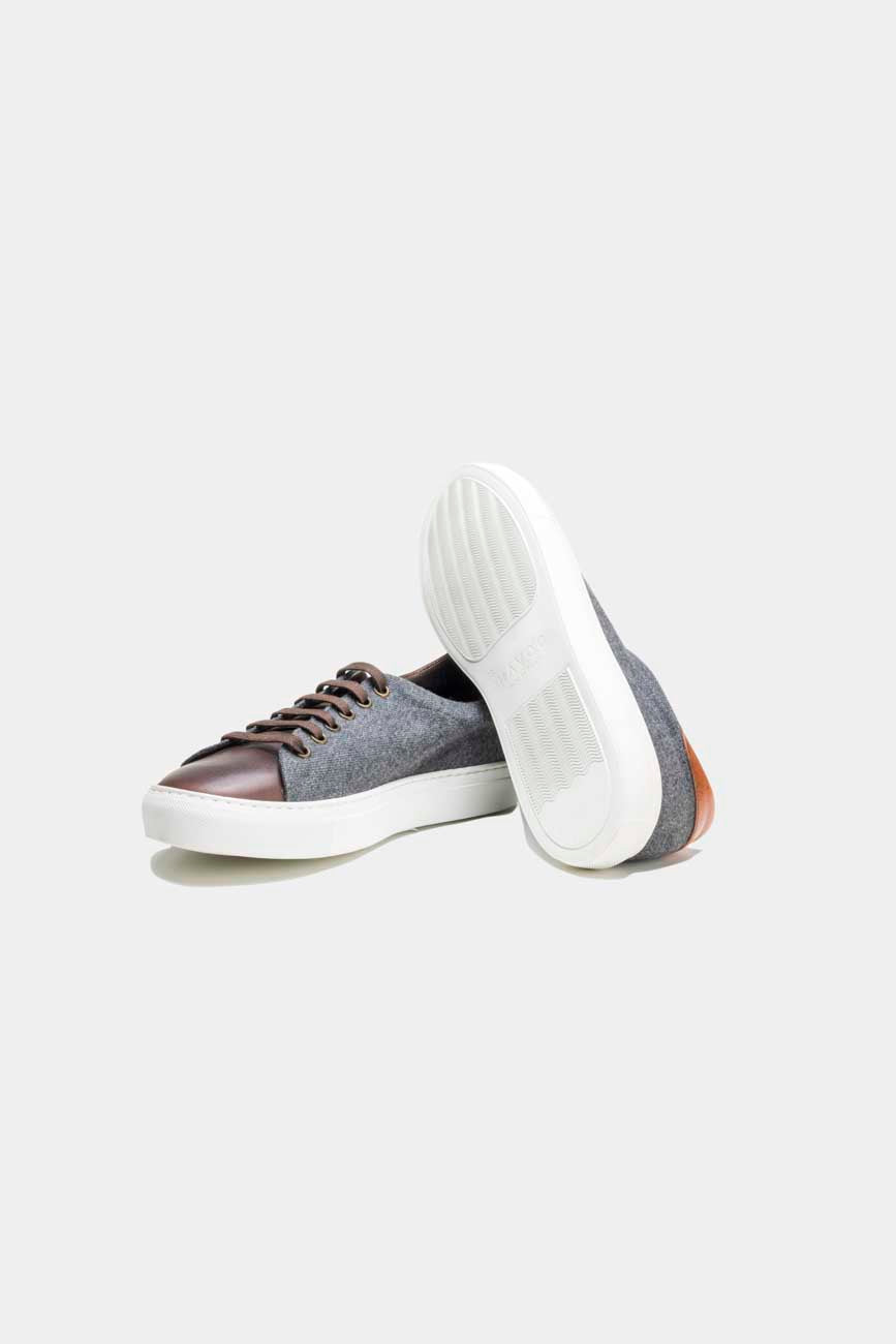 Sneaker Franela Gris Talonera A Contraste