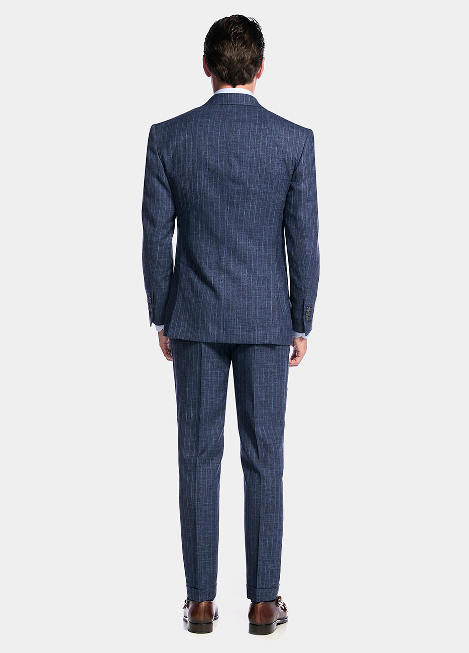 Traje Color Azul Con Rayas