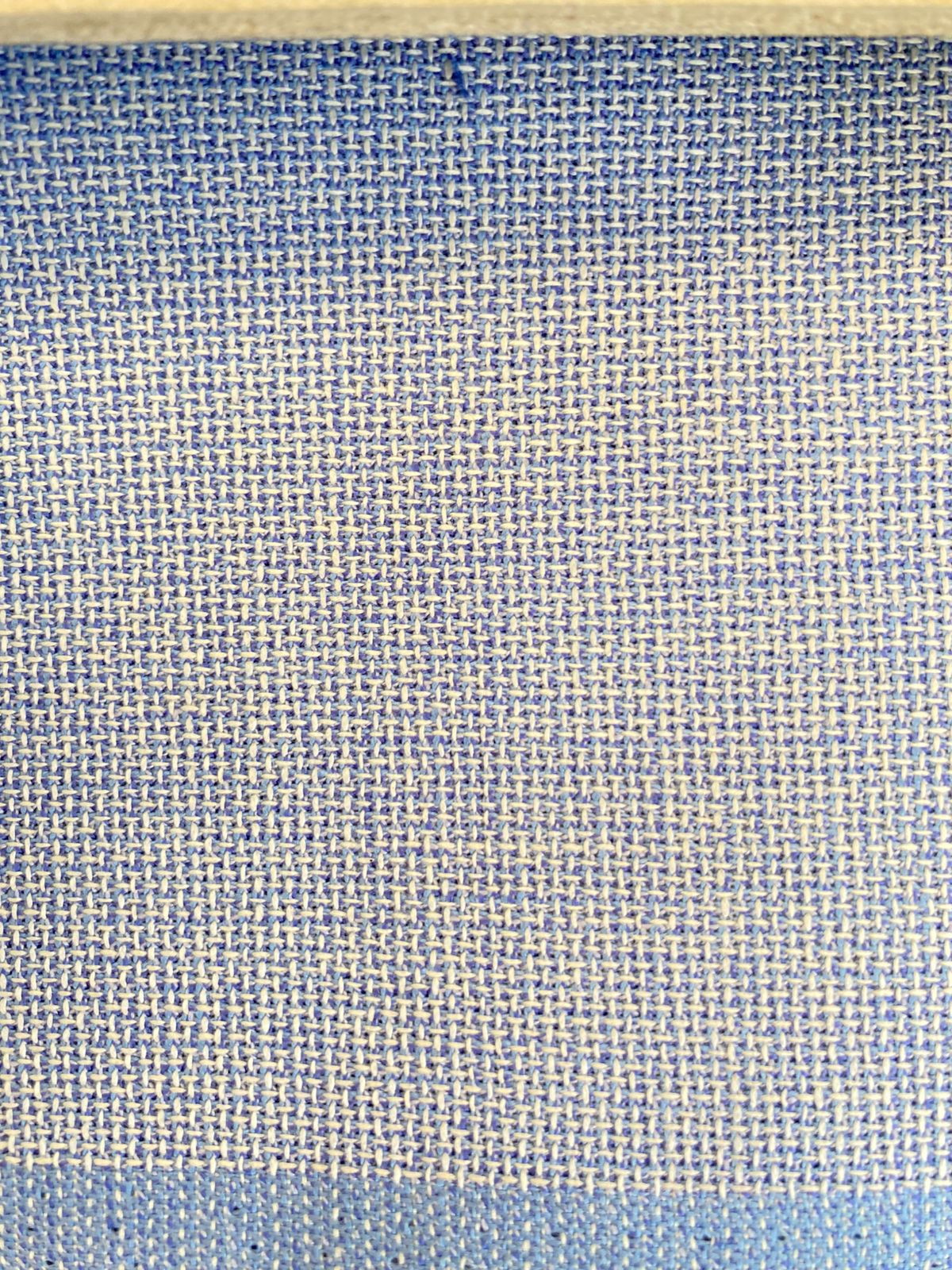 Pantalón Microdiseño Azul Con Blanco Lana