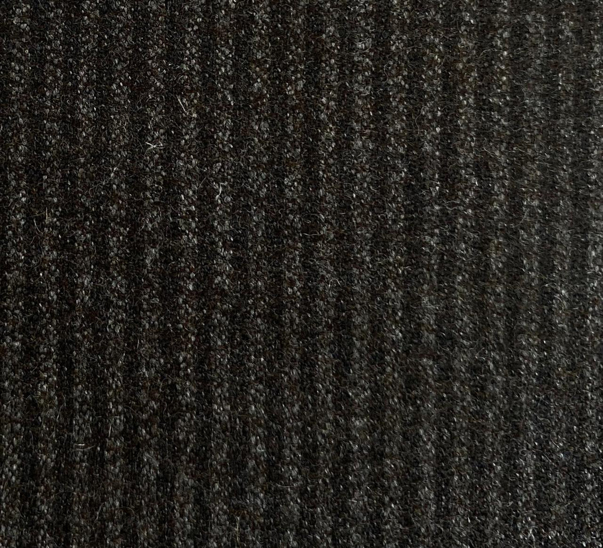 Pantalón Microdiseño Raya Café Lana Super 110
