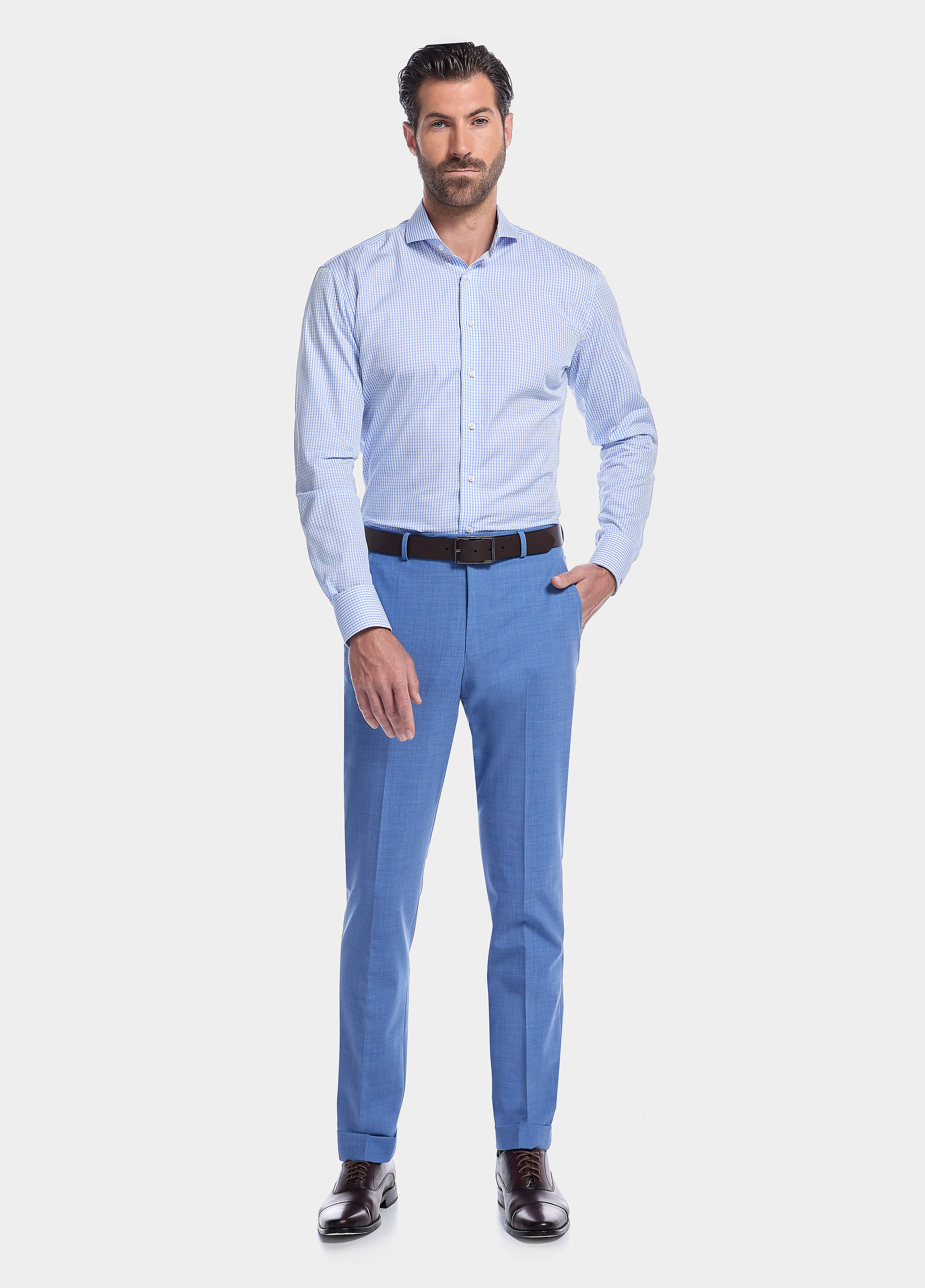 Camisa Blanca Con Cuadros Delgados En Azul Cielo