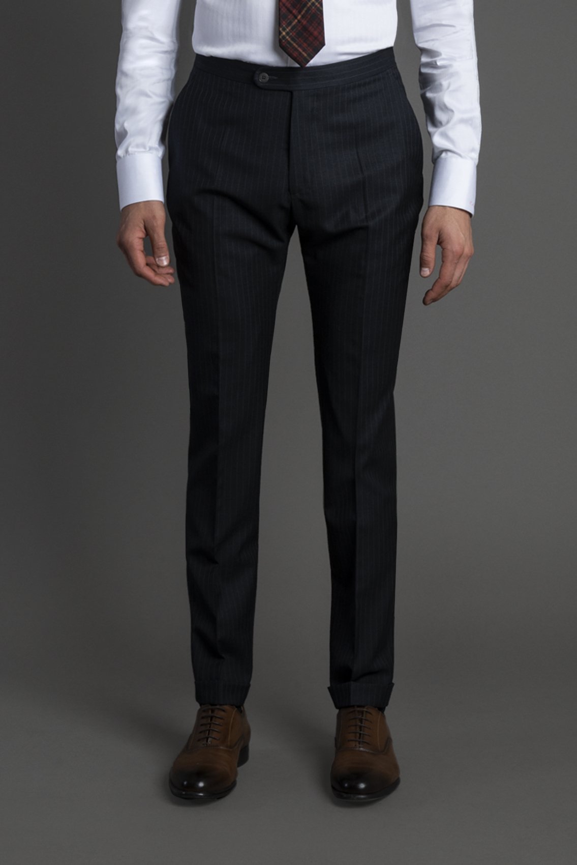 Pantalón Gris Obscuro Con Rayas Beige En Pespunte| HAVOC